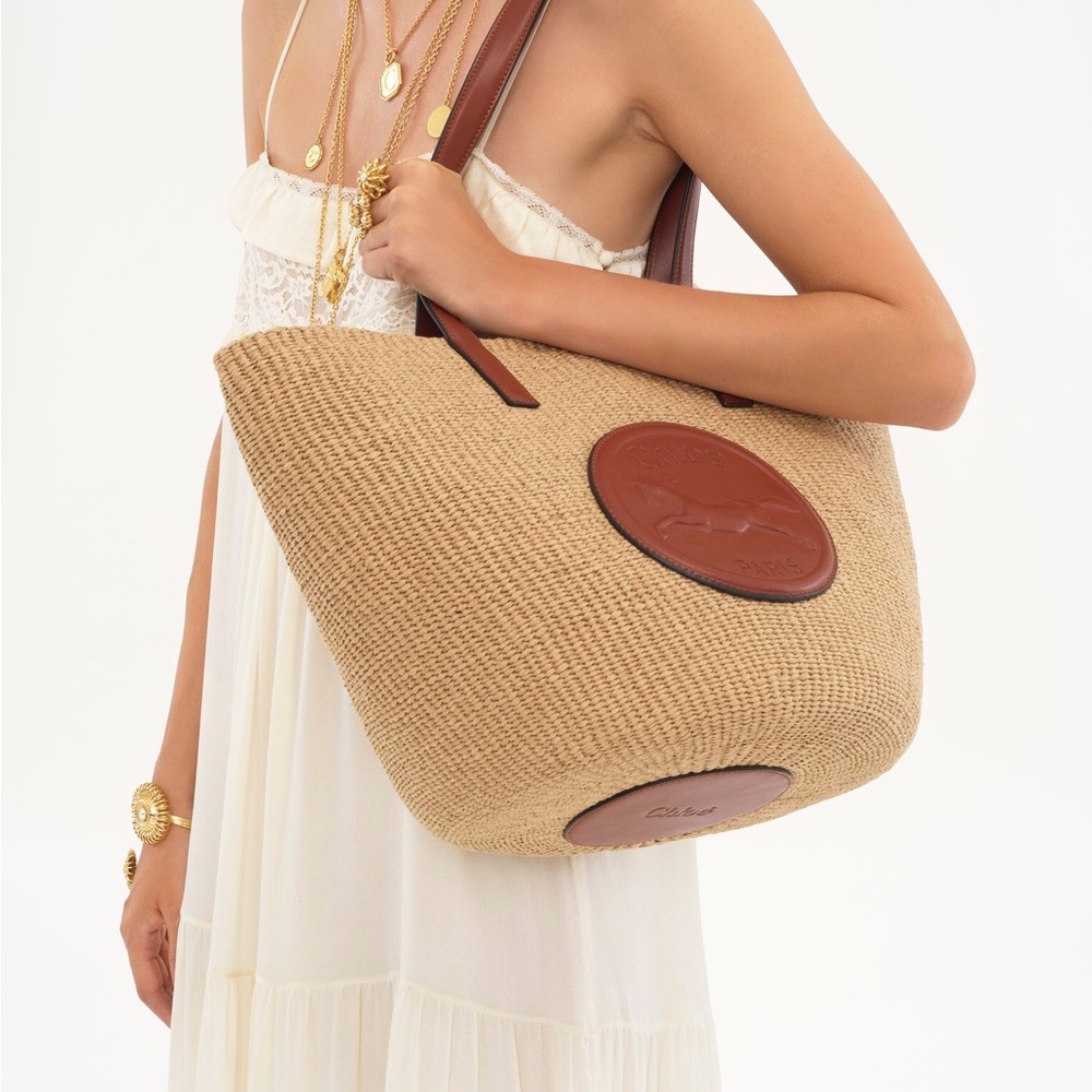 Chloe horse medal raffia straw basket bag - Picture 8 of 16
